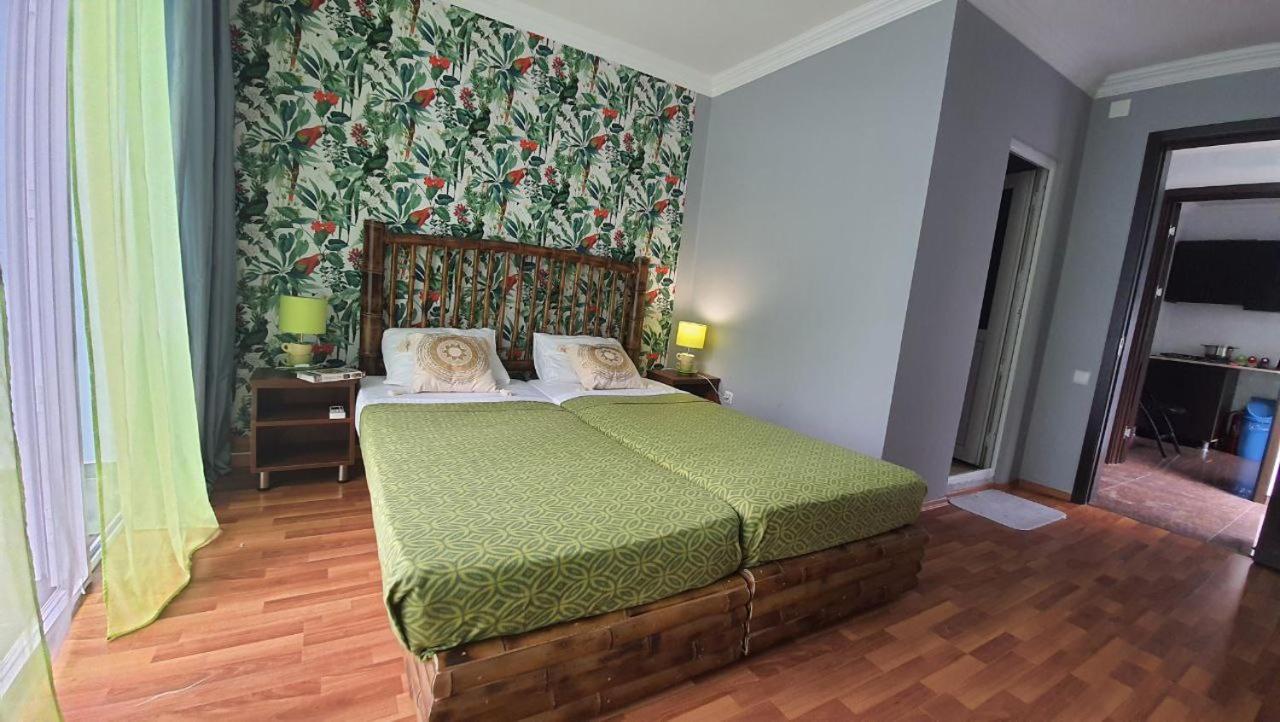 Calypso Kvariati Hotel エクステリア 写真